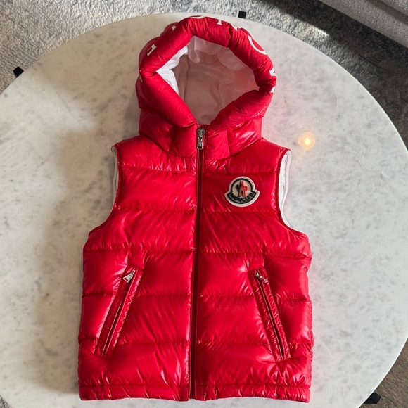 Moncler Bright Red Kids Hooded Down Vest Size